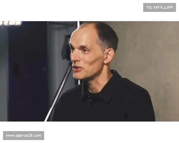 英足总官宣与主帅图赫尔续约至2028年